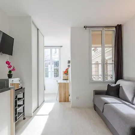 La Place De Toscane 1 * セリ